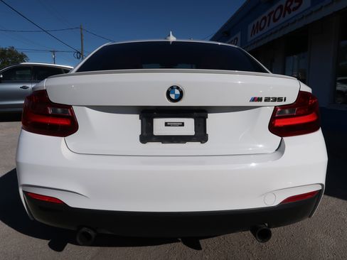 Used 2015 BMW M235i 2dr Cpe M235i RWD image 10
