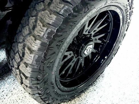 Used 2022 RAM 2500 Limited AWD/4WD image 10
