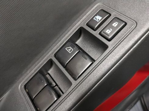 Used 2024 Nissan Frontier PRO-4X w/ Pro Premium Package image 9