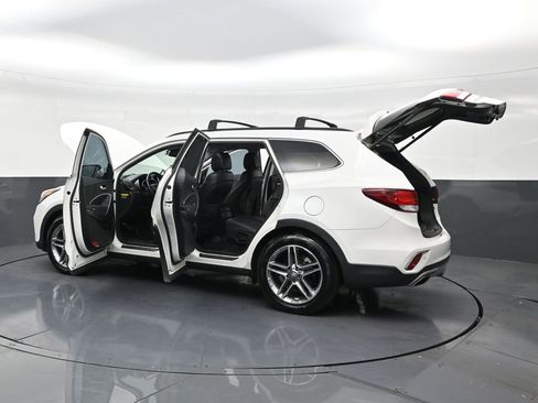 Used 2018 Hyundai Santa Fe FWD image 31