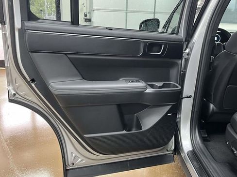 Certified 2025 Hyundai Santa Fe Calligraphy AWD/4WD image 18