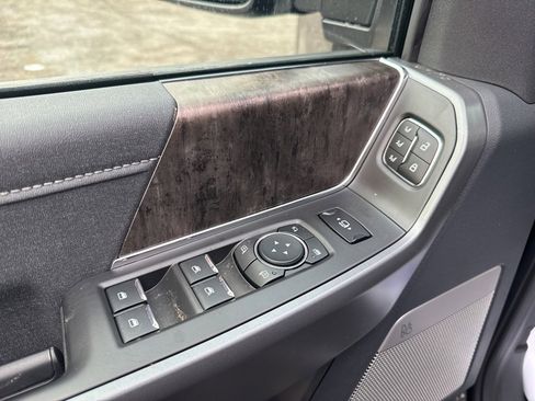 New 2026 Ford F250 Lariat w/ Black Appearance Package image 12