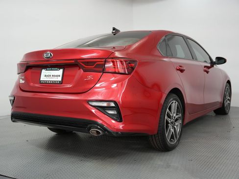 Used 2019 Kia Forte S image 9