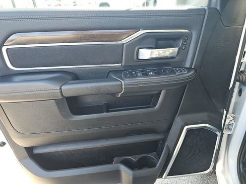Used 2024 RAM 2500 Laramie image 19