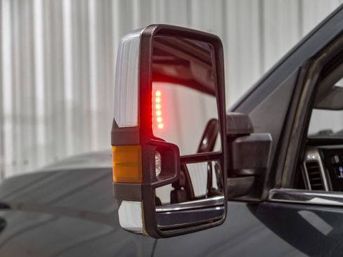 Used 2019 Chevrolet Silverado 3500 High Country w/ Duramax Plus Package image 38