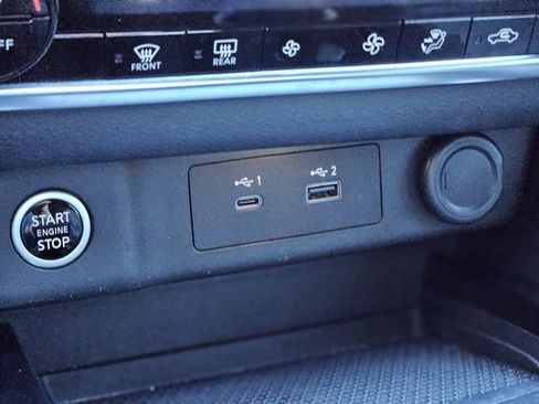 Certified 2021 Nissan Rogue SV image 22