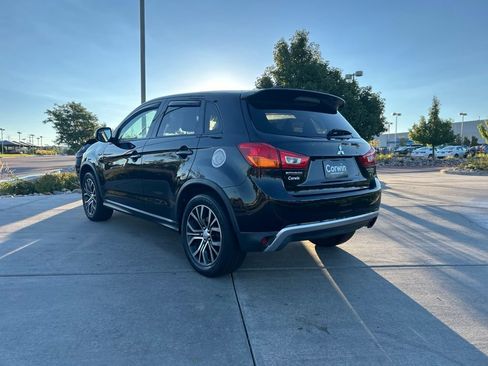 Used 2017 Mitsubishi Outlander Sport SE FWD image 5