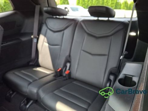 Certified 2024 Cadillac XT6 Premium Luxury AWD/4WD image 11