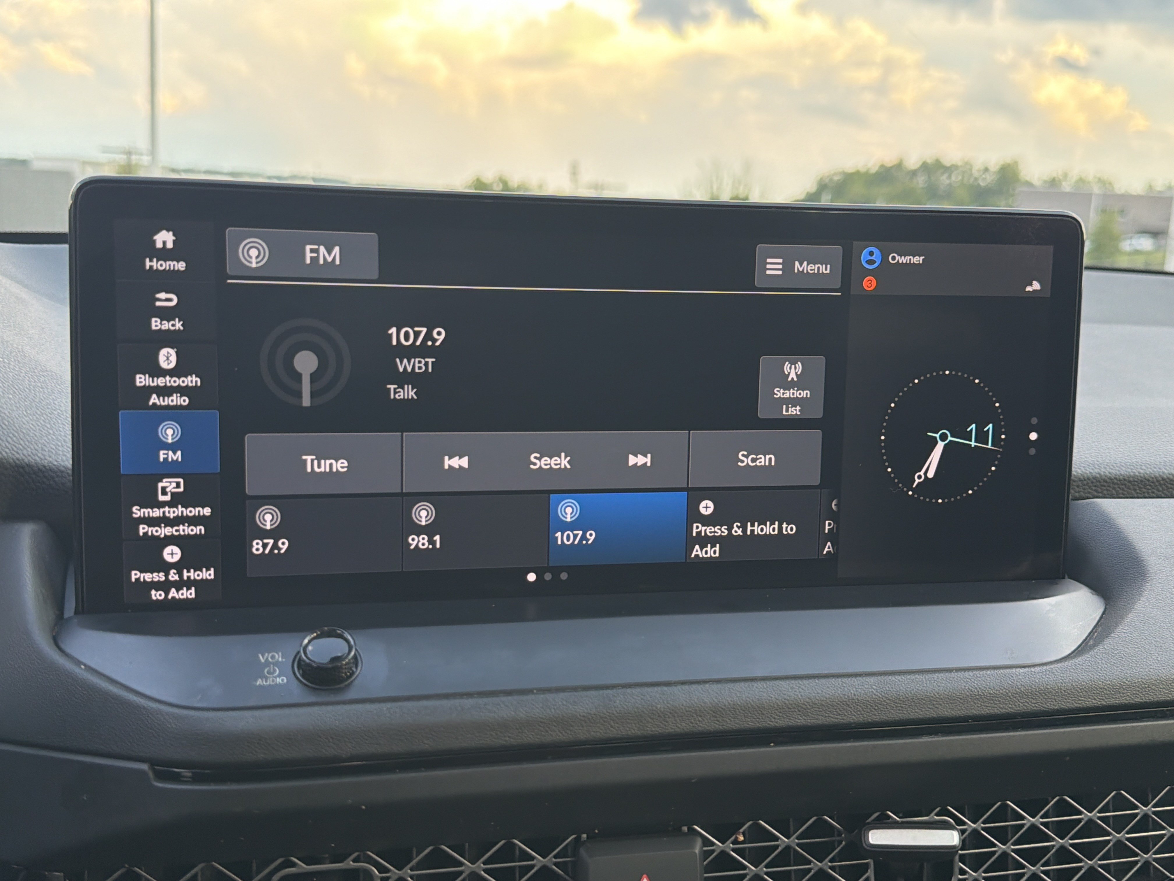 Used 2024 Honda Accord Sport image 23