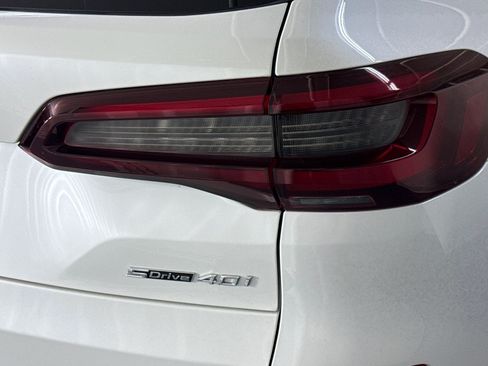 Used 2023 BMW X5 sDrive40i w/ M Sport Package RWD image 27