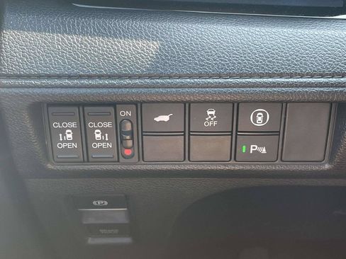 Used 2022 Honda Odyssey Touring image 27