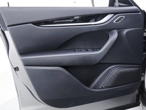 Certified 2022 Maserati Levante GT AWD/4WD image 15