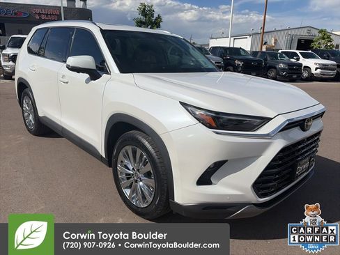 Used 2024 Toyota Grand Highlander AWD image 1