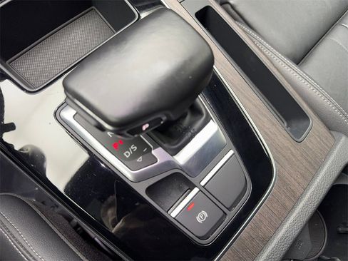 Used 2023 Audi Q5 2.0T Premium w/ Convenience Package image 70