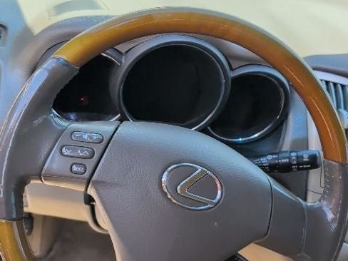 Used 2005 Lexus RX 330 AWD image 14