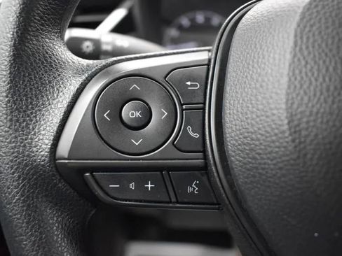 Used 2024 Toyota Corolla LE image 23