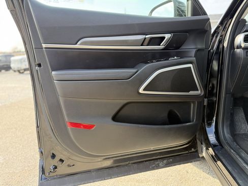 Used 2022 Kia Telluride LX image 8