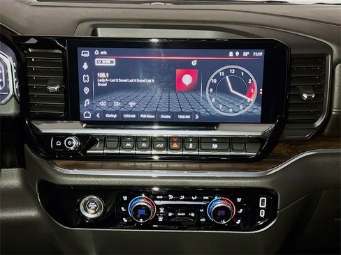 Used 2022 GMC Sierra 1500 SLT w/ SLT Convenience Package image 12