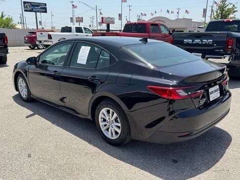 Used 2026 Toyota Camry LE FWD image 4