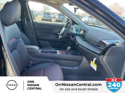 New 2026 Nissan Kicks SR image 11