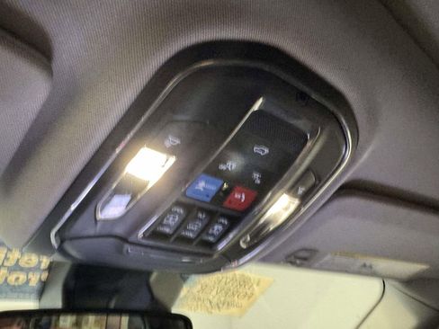 Used 2022 RAM 1500 Laramie image 27