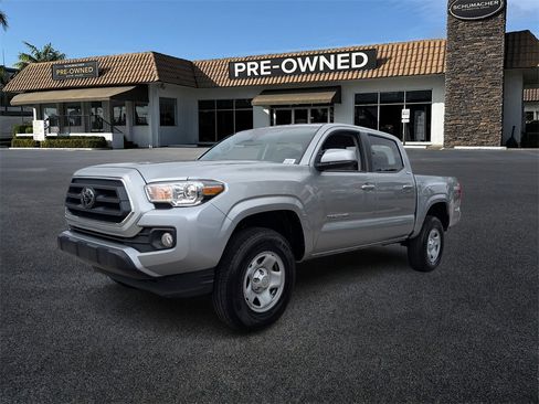 Used 2023 Toyota Tacoma image 3