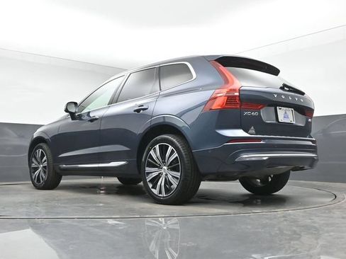 Used 2023 Volvo XC60 B5 Plus AWD/4WD image 38