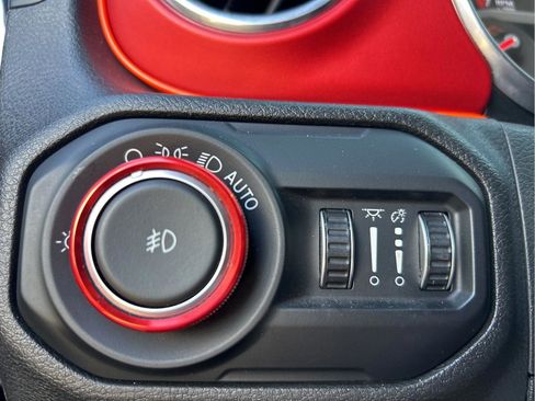 Used 2019 Jeep Wrangler Unlimited Rubicon image 25