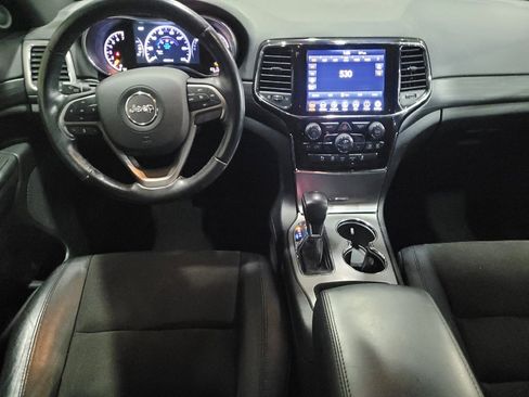 Used 2021 Jeep Grand Cherokee Laredo X image 22