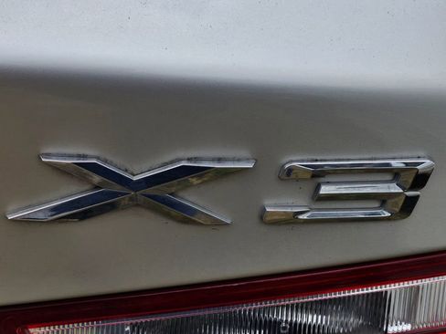 Used 2016 BMW X3 xDrive28i image 9