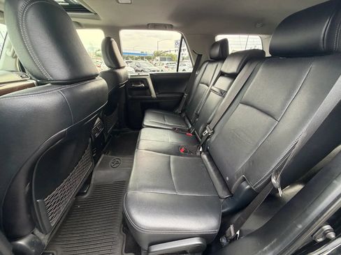 Used 2017 Toyota 4Runner Limited AWD/4WD image 18
