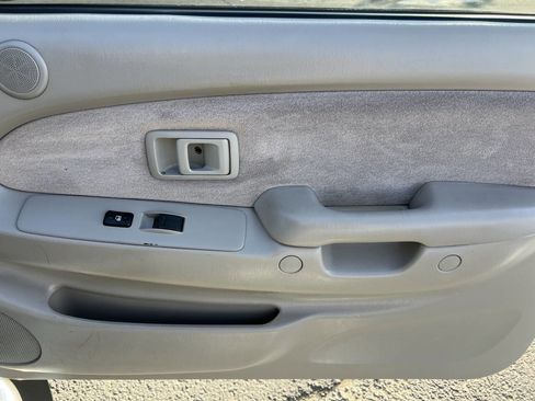 Used 2003 Toyota Tacoma PreRunner image 14