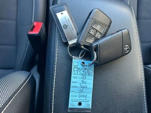 Used 2023 Volkswagen Taos SE image 55