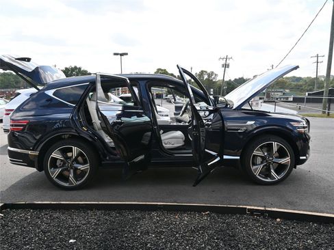 New 2026 Genesis GV80 3.5T Prestige image 14