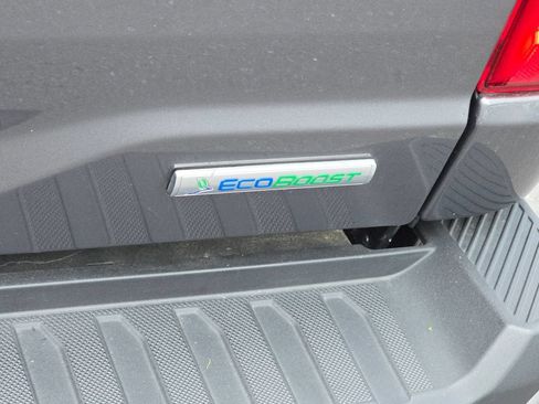 Used 2023 Ford F150 Lariat w/ Trailer Tow Package AWD/4WD image 17