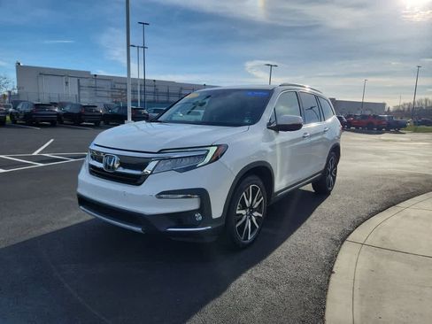 Used 2022 Honda Pilot Touring image 6