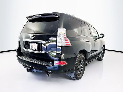 Used 2023 Lexus GX 460 Premium w/ Premium Package image 10