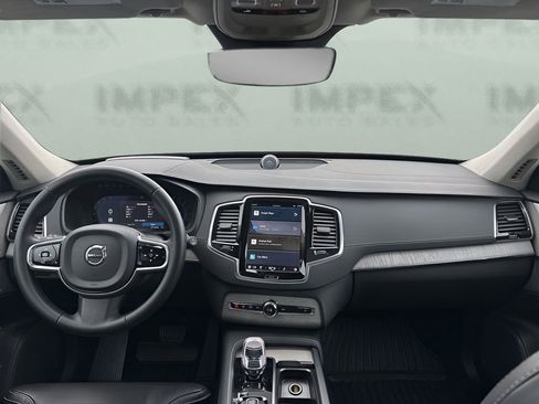 Used 2024 Volvo XC90 B6 Ultimate w/ Lounge Package image 16