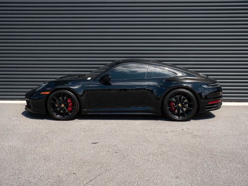 Certified 2024 Porsche 911 Carrera 4S AWD/4WD image 2