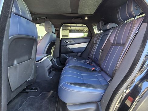 Used 2022 Land Rover Range Rover Velar R-Dynamic S image 15