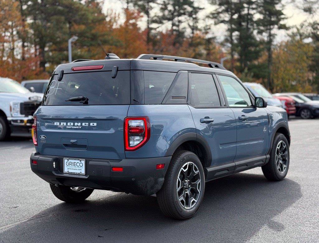 New 2026 Ford Bronco Sport Outer Banks AWD/4WD image 4