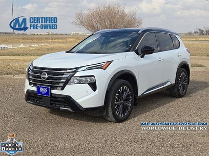 Used 2024 Nissan Rogue Platinum w/ Platinum Premium Package