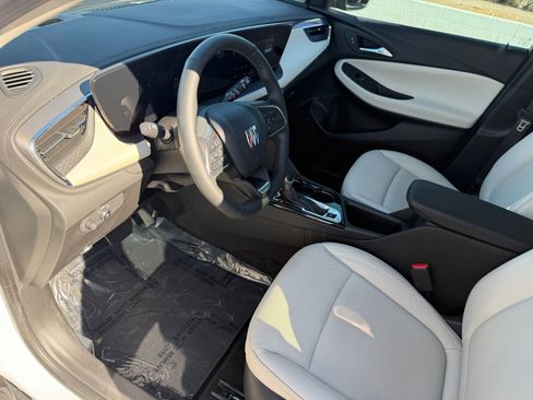 Used 2025 Buick Encore GX Sport Touring w/ Advanced Technology Package image 20
