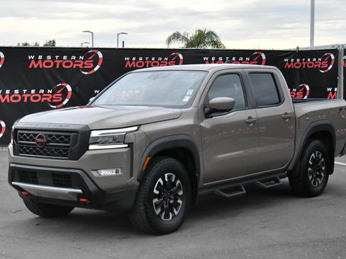 Used 2023 Nissan Frontier Pro-X w/ Pro Convenience Package image 3