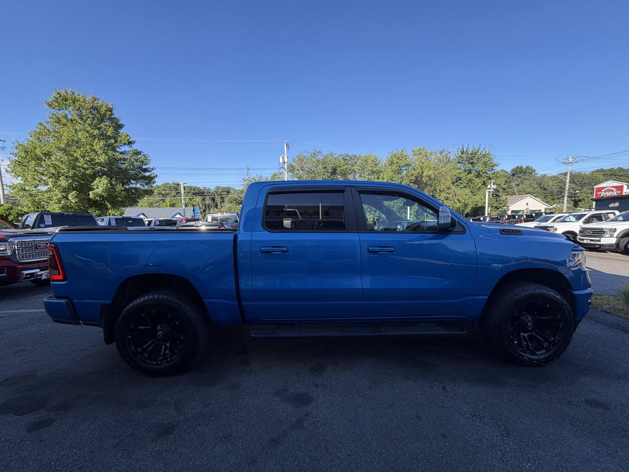 Used 2020 RAM 1500 Big Horn AWD/4WD image 6