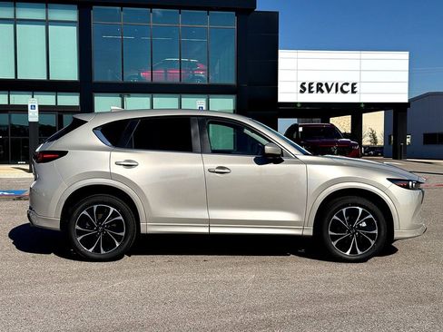 New 2025 MAZDA CX-5 AWD 2.5 S w/ Preferred Package image 9