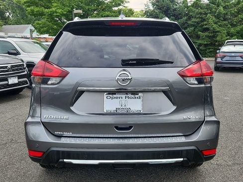 Used 2020 Nissan Rogue SV AWD/4WD image 5