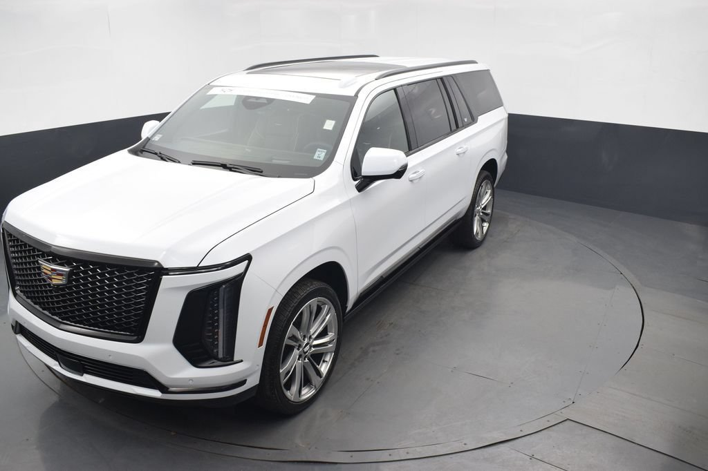 Certified 2026 Cadillac Escalade ESV Sport w/ Touring Package AWD/4WD image 39