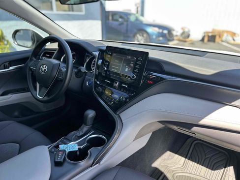 Used 2023 Toyota Camry LE image 11