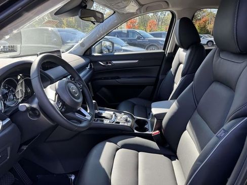 New 2025 MAZDA CX-5 AWD 2.5 S w/ Select Package image 4